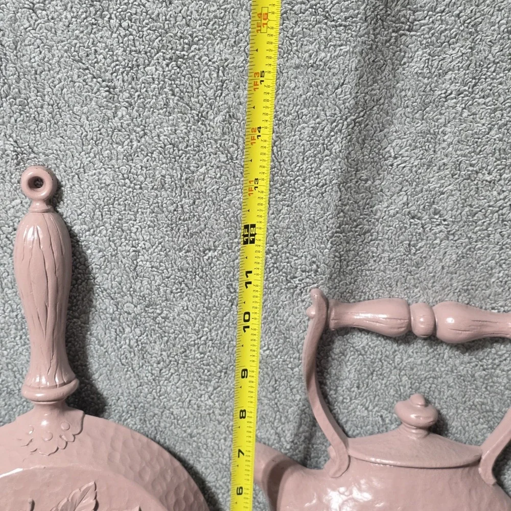 Vintage Kitchen Wall Plaque Set Of 3 Skillet Teapot Coffee Pot